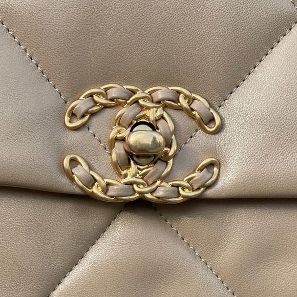 SOLD Chanel 19 Dark Beige Lambskin Small Flap Bag - Picture 2 of 13